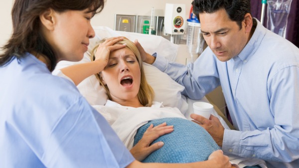 宫外孕早期症状有哪些？3大方法帮助处理宫外孕