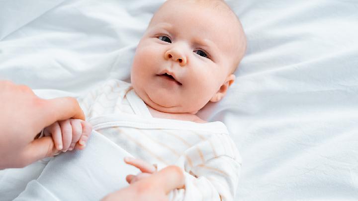 吃什么能提高宝宝智力？5大营养帮助提升宝宝智力