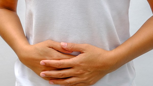 服用肠胃炎的药物出现胃疼是怎么回事？（吃了肠胃炎的药出现胃疼是怎么回事？）