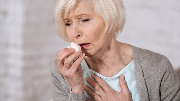 输液时频繁咳嗽是怎么回事？（输液时出现频繁咳嗽是怎么回事？）